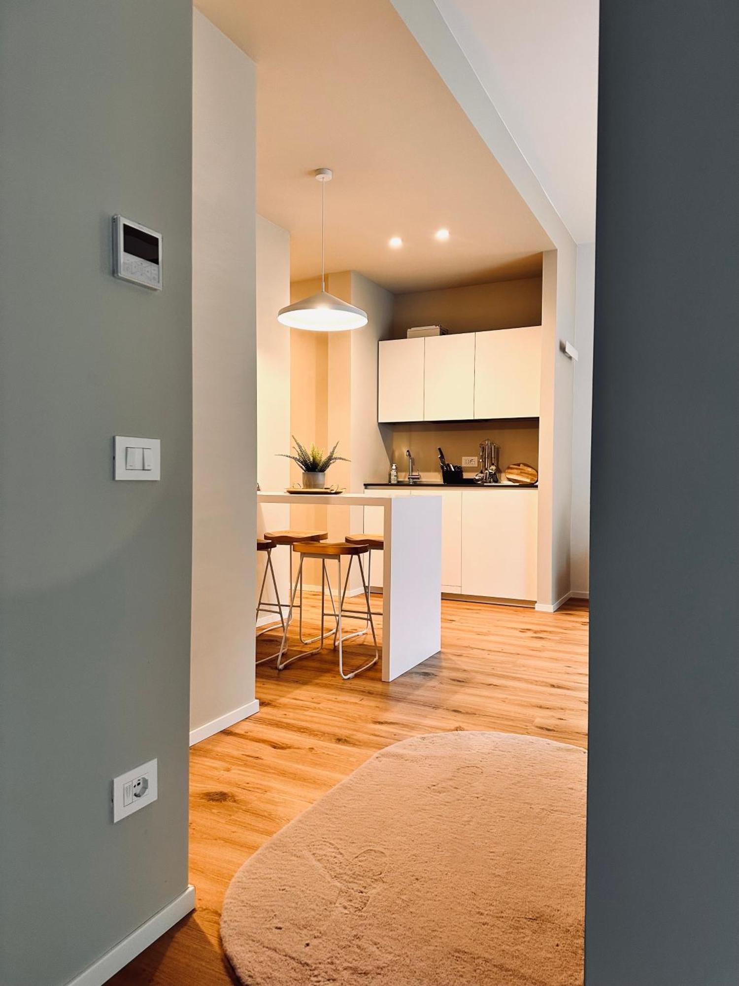 Giada Lux Apartment *